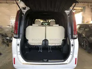 Toyota Noah 2021 Pearl