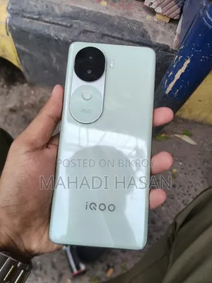 ভিভো আইকিউওও ২৫৬ জিবি