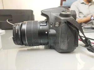 DSLR Camera