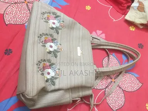 Ladies Hand Bag