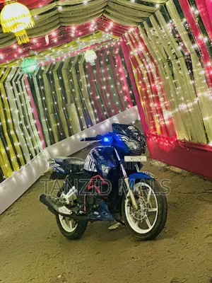 TVS Apache RTR 160 2V 2017 Blue