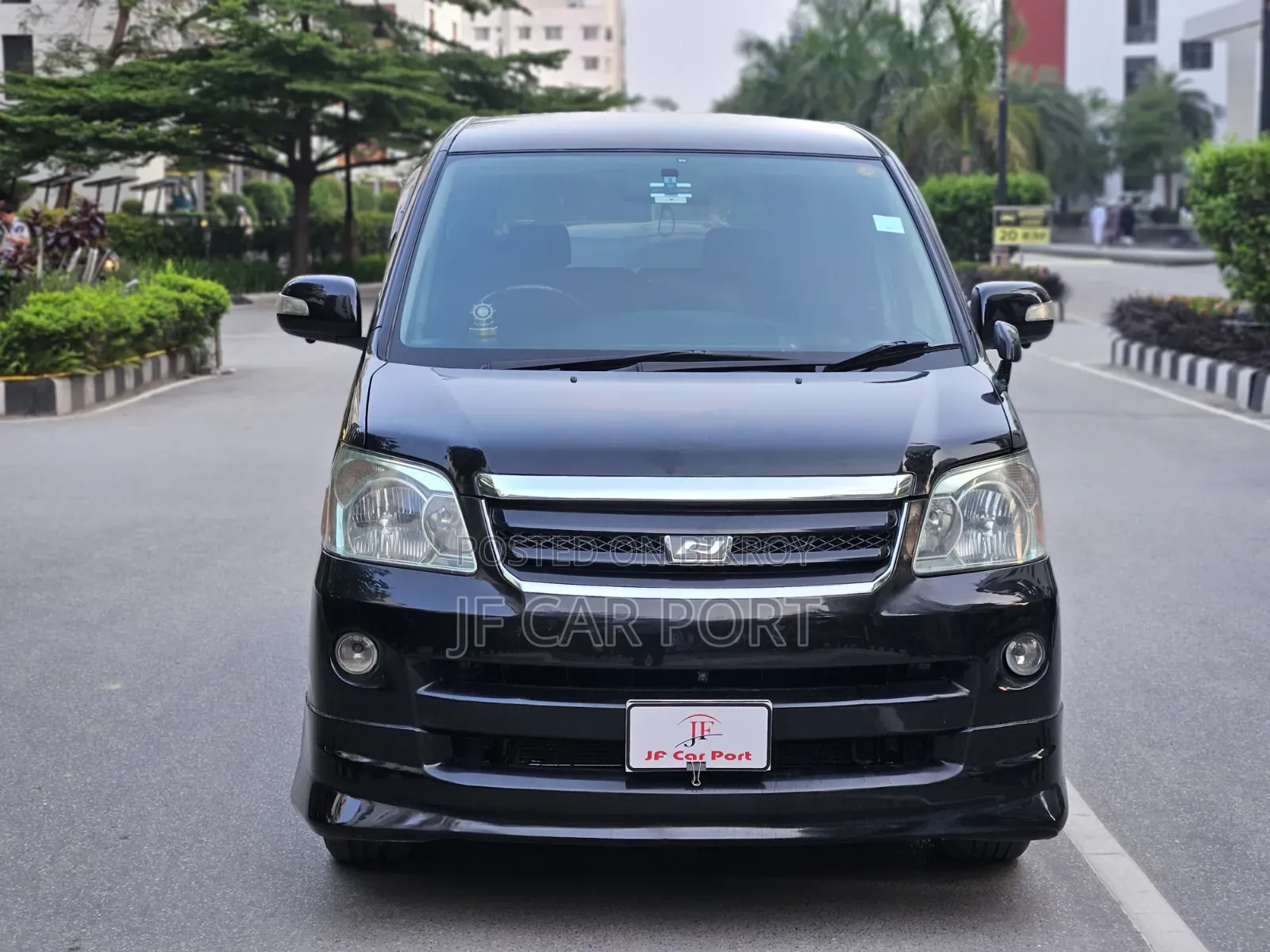 Toyota Noah 2006 Black