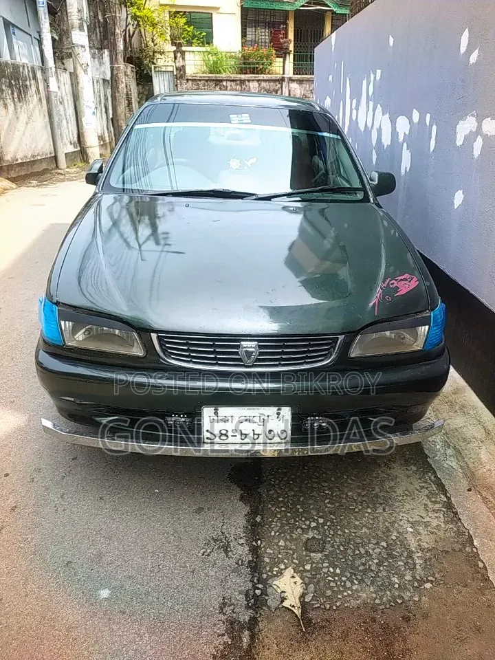 Toyota Corolla Automatic 1999 Green