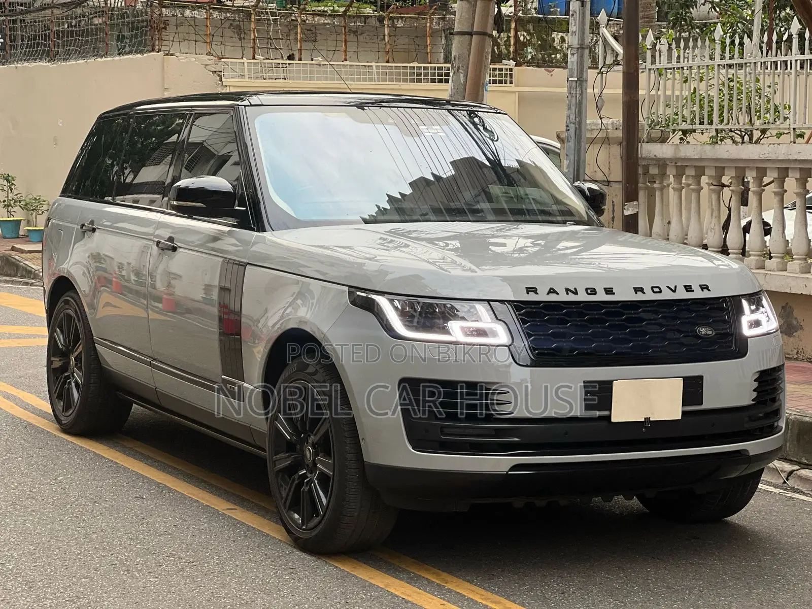 Land Rover Range Rover Vogue 2019 Gray