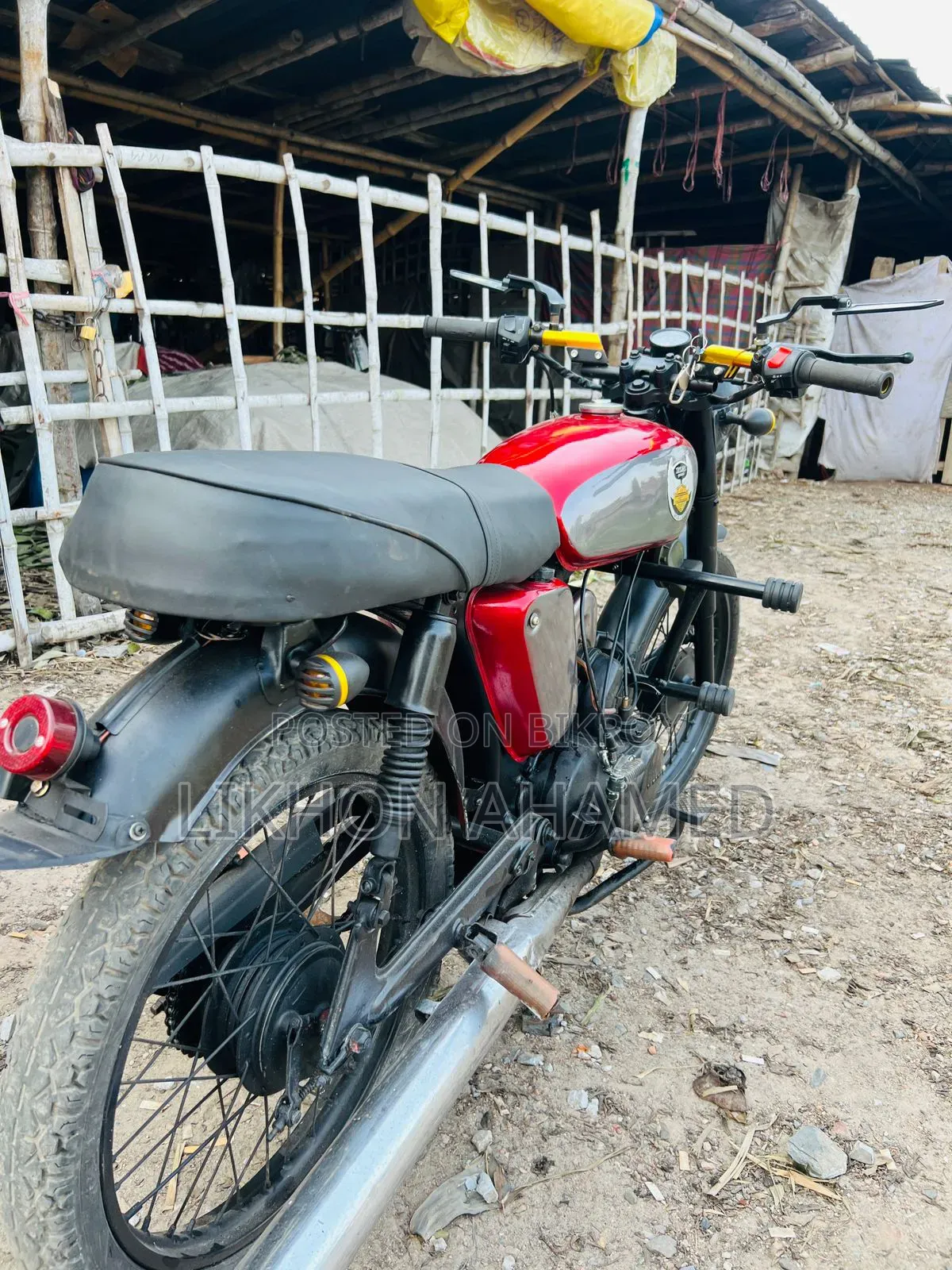 New Yamaha 2001 Red