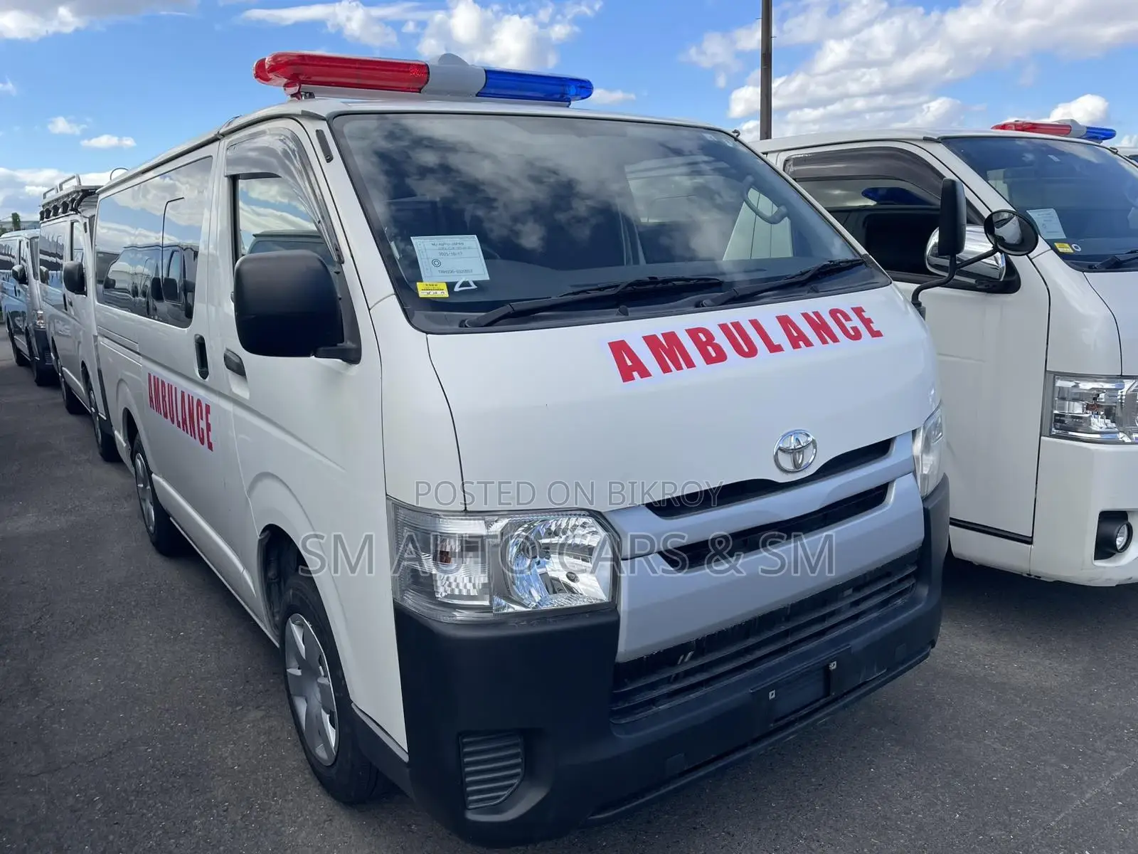 Toyota HiAce 2020 White
