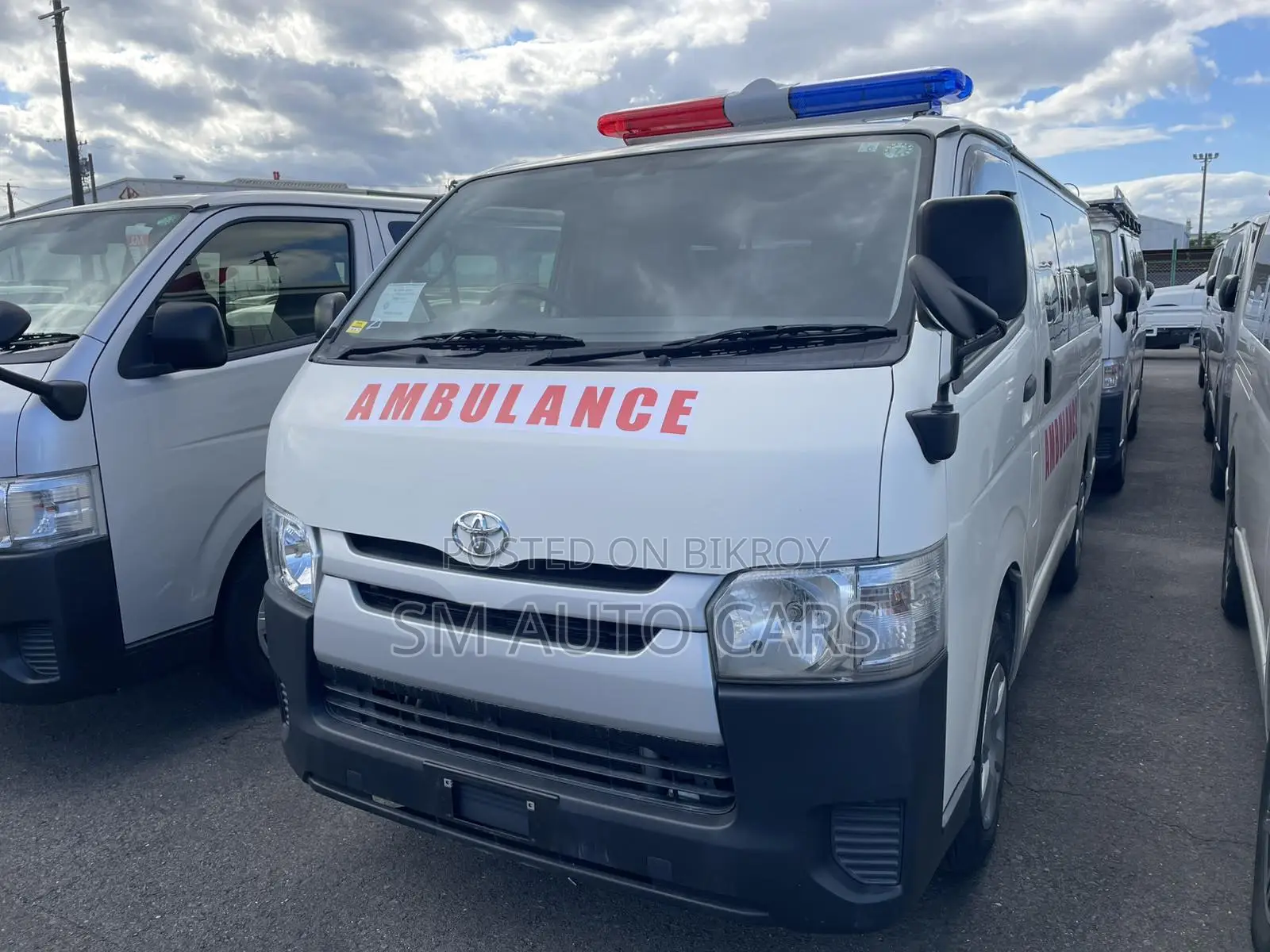 Toyota HiAce 2020 White