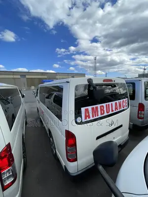Toyota HiAce 2020 White