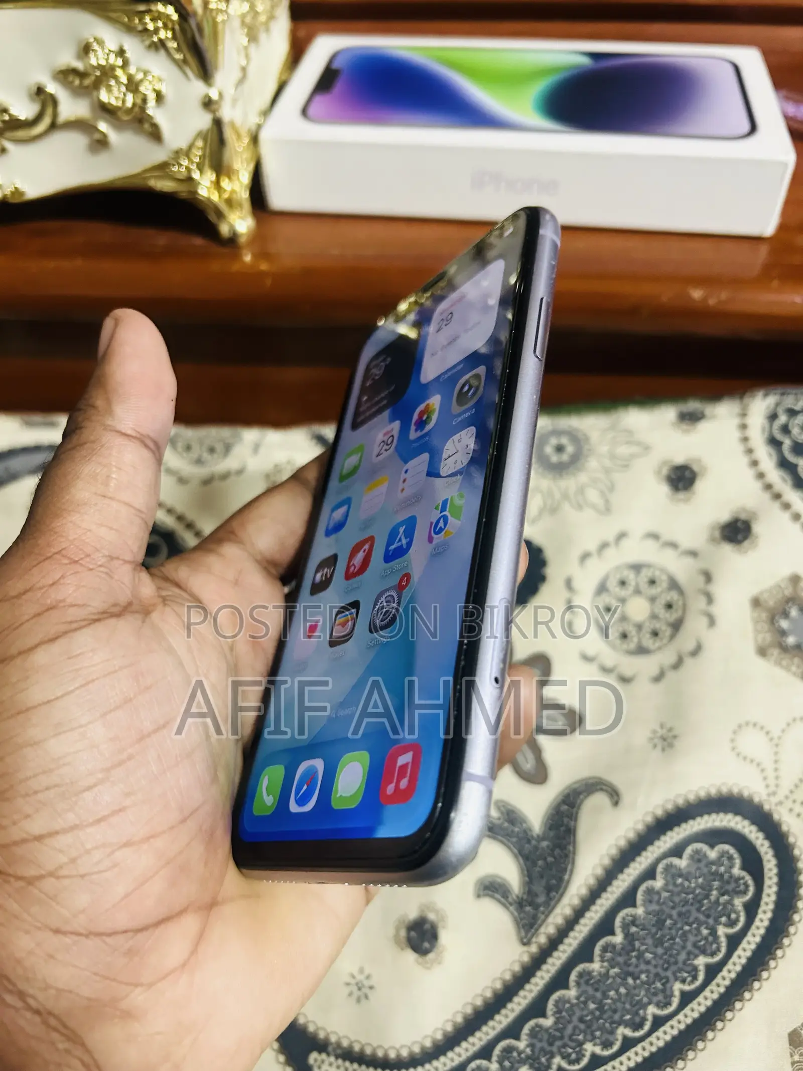 Apple iPhone 11 64 GB Purple