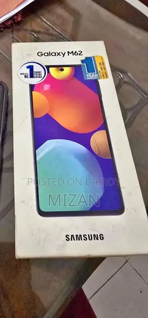 Samsung Galaxy M62 128 GB Green