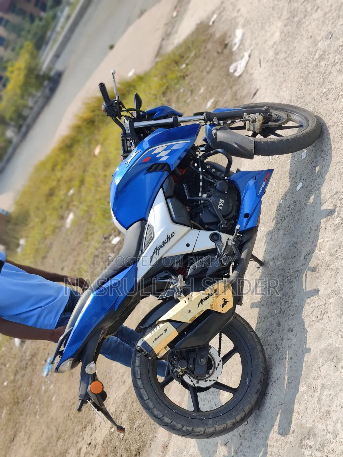 TVS Apache RTR 160 4V 2022 Blue