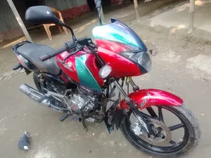 Bajaj Pulsar 150 2011 Red
