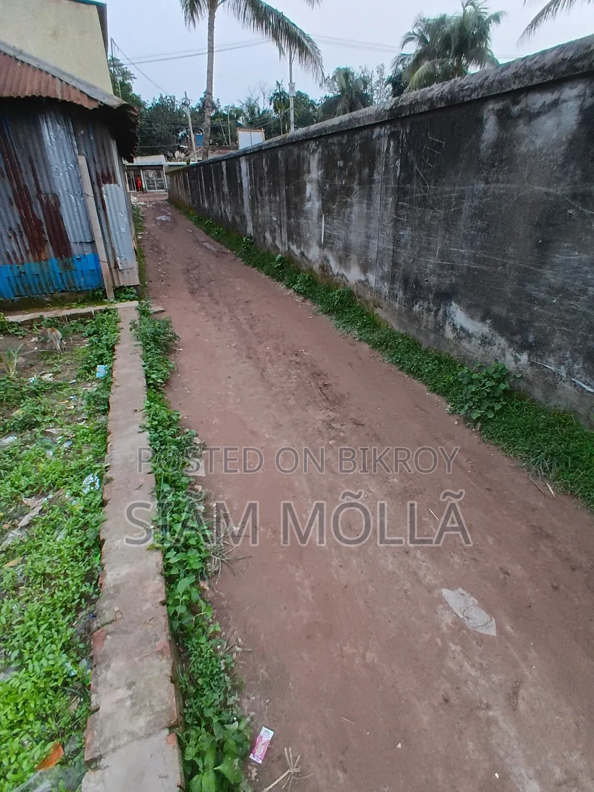 8 Decimal Land for Sale