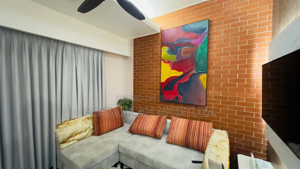 Furnished 2bdrm Apartment in Halishahar for Rent