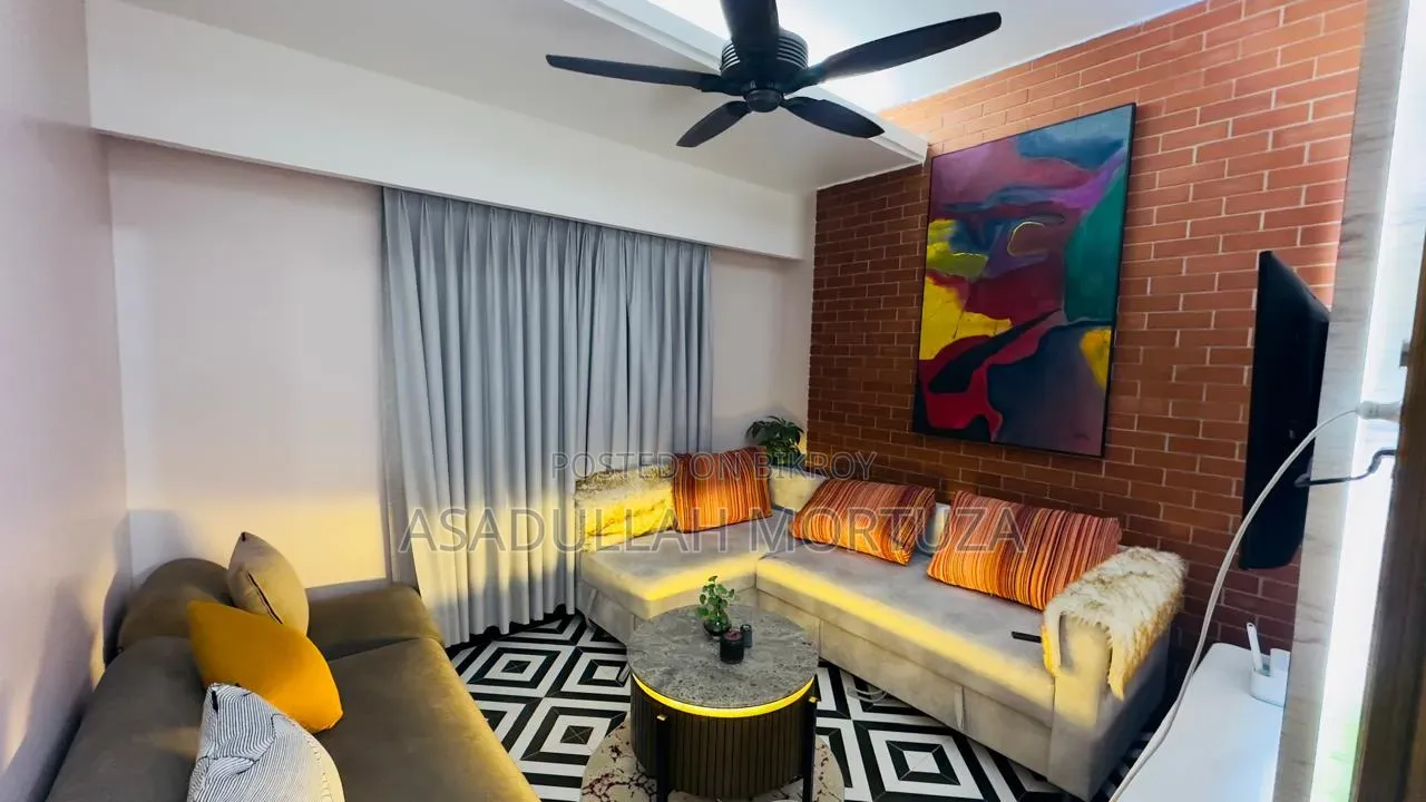 Furnished 2bdrm Apartment in Halishahar for Rent