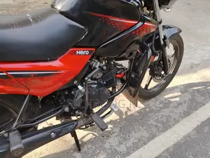Hero Glamour 2019 Black