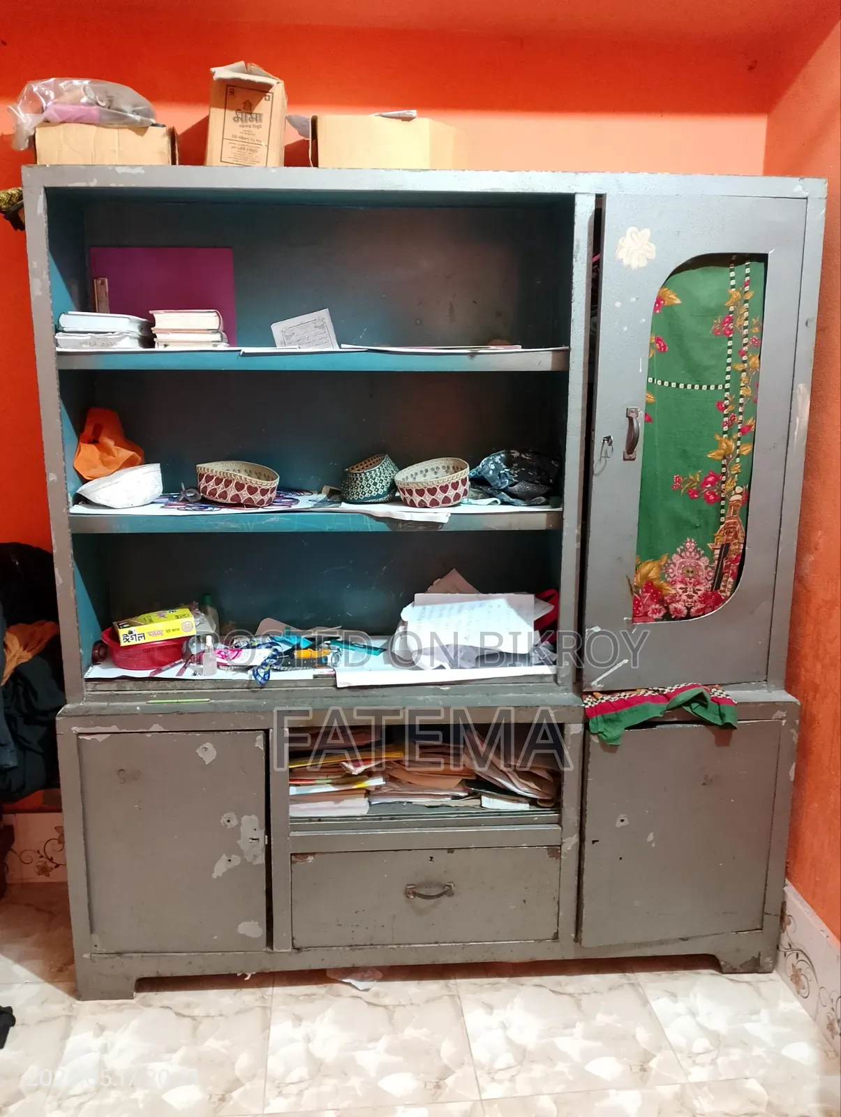 Contact me if you want to take this old wardrobe, Angaria
