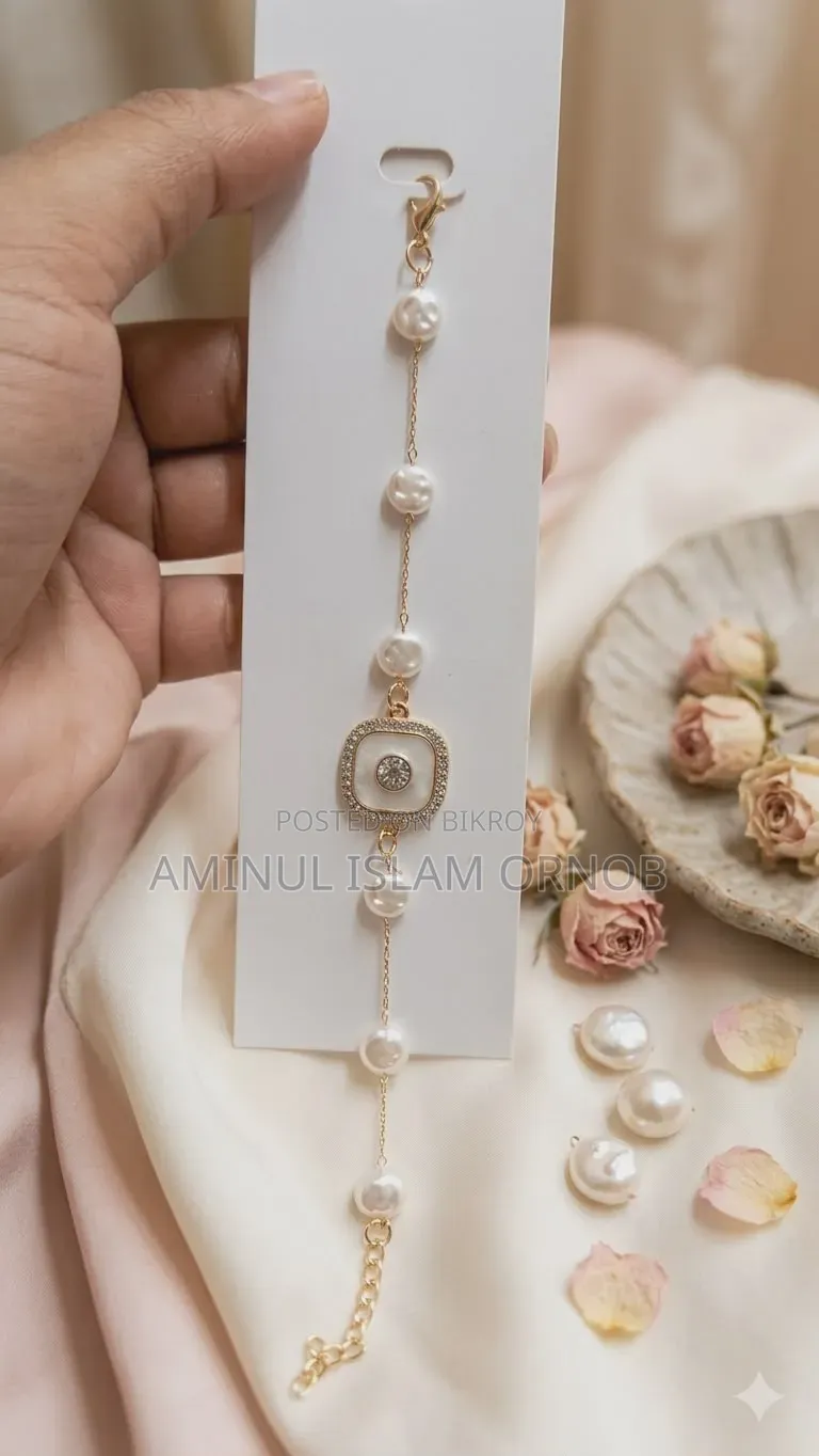 Aesthetic Ladies Bracelet