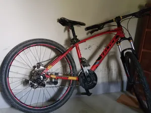 Veloce 2016 Red