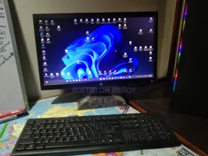 Desktop Computer Asus 16GB AMD Ryzen 5 SSD 512GB
