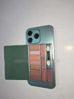 Viral iPhone Makeup Box