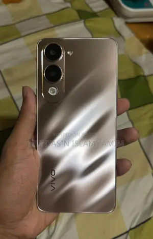 New Vivo Y04 128 GB Gold