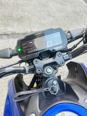 Yamaha 2023 Blue