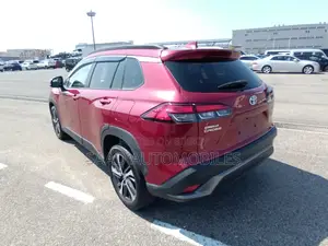 Toyota Corolla Cross 1.8 Hybrid AWD 2021 Red
