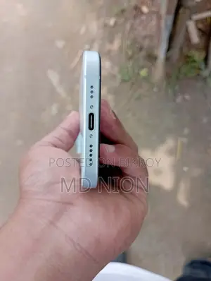Apple iPhone 15 128 GB Green