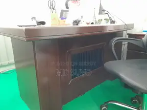 Boss Table