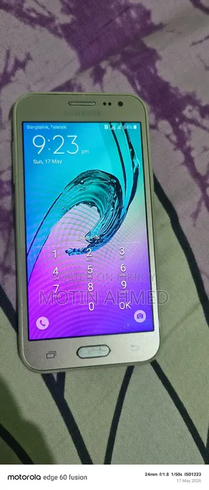 Samsung Galaxy J2 8 GB Gold