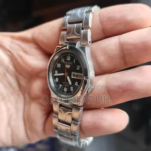 Seiko 5 অটোমেটিক ঘড়ি – জাপান মেড, লুমিনাস ডায়াল, ইউনিসেক্স