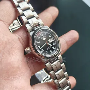 Seiko 5 অটোমেটিক ঘড়ি – জাপান মেড, লুমিনাস ডায়াল, ইউনিসেক্স