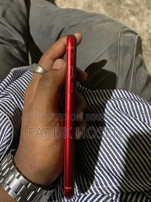 Apple iPhone XR 64 GB Red