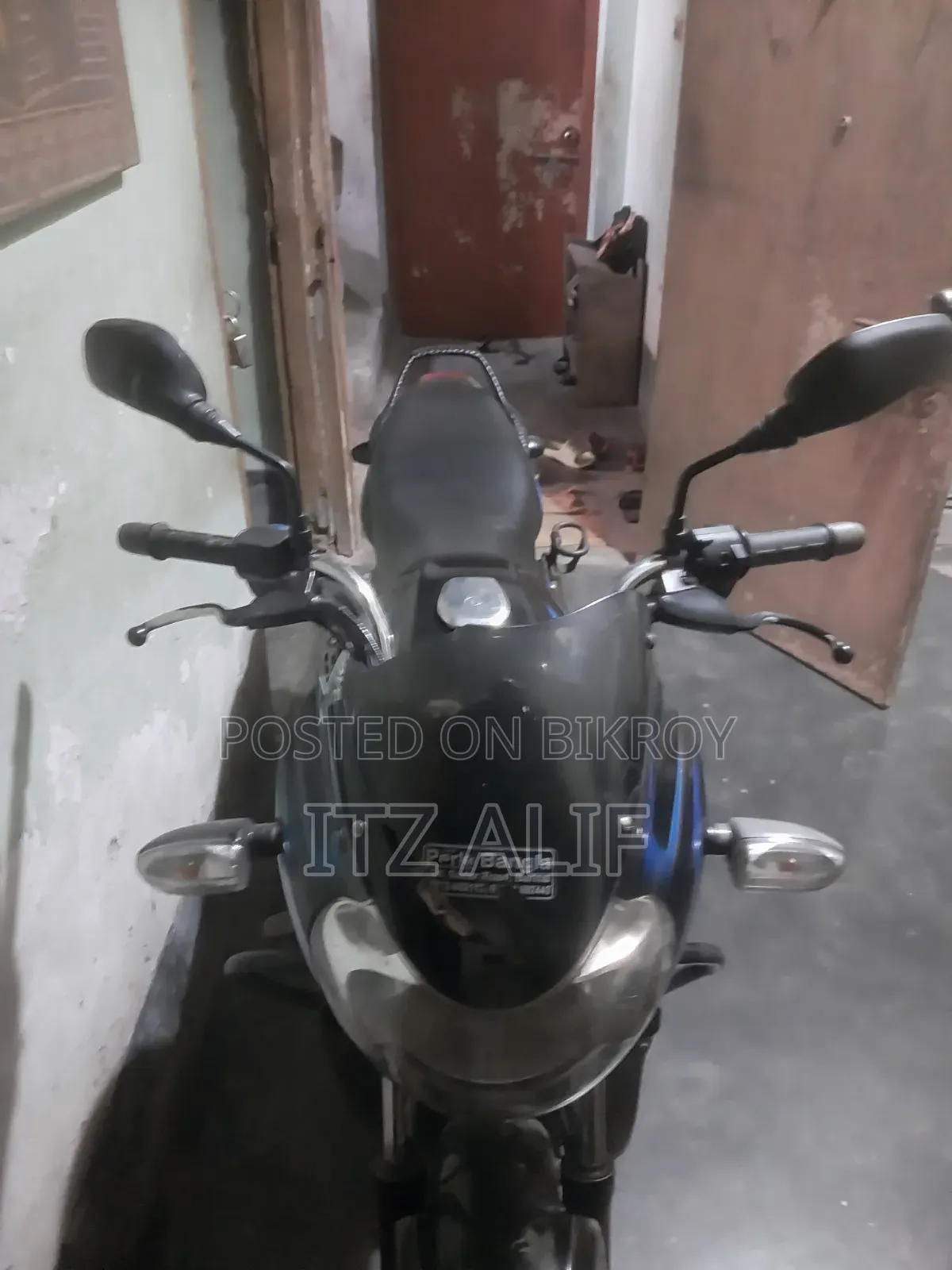 Bajaj Discover 135 2012 Black