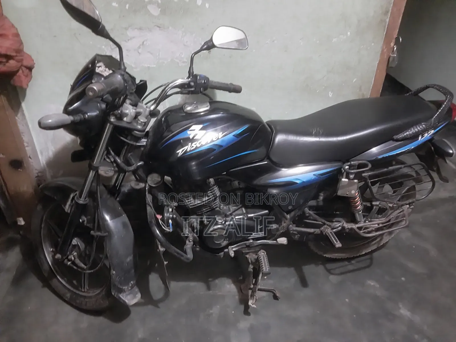 Bajaj Discover 135 2012 Black