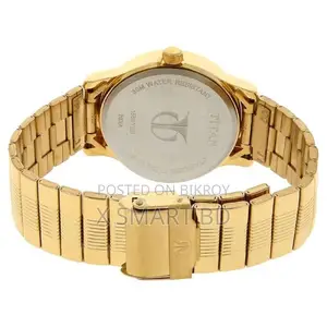 Titan Analog Champagne Dial Metal Strap Watch for Men (Ns-1580ym05)