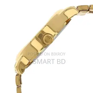 Titan Analog Champagne Dial Metal Strap Watch for Men (Ns-1580ym05)