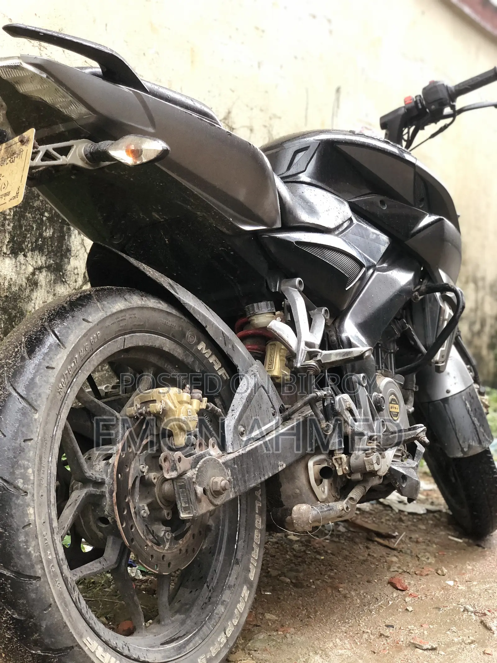 Bajaj Pulsar NS 200 2018 Black