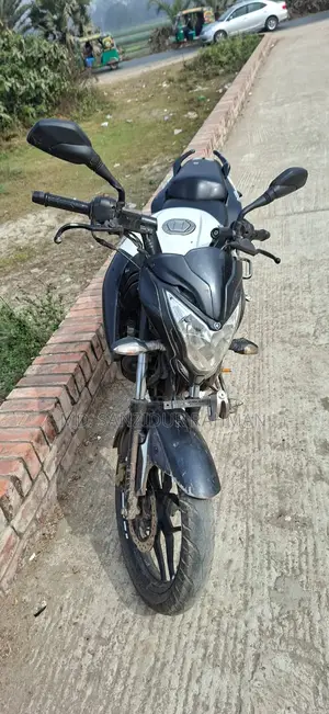 Bajaj Pulsar NS 160 2019 White