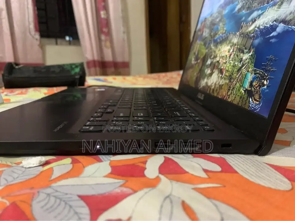 Laptop Asus VivoBook 15 X540NA 8GB Intel SSD 1T