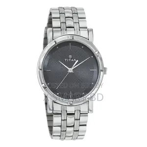 Titan Karishma Analog Black Dial Men’S Watch – 1639sm02