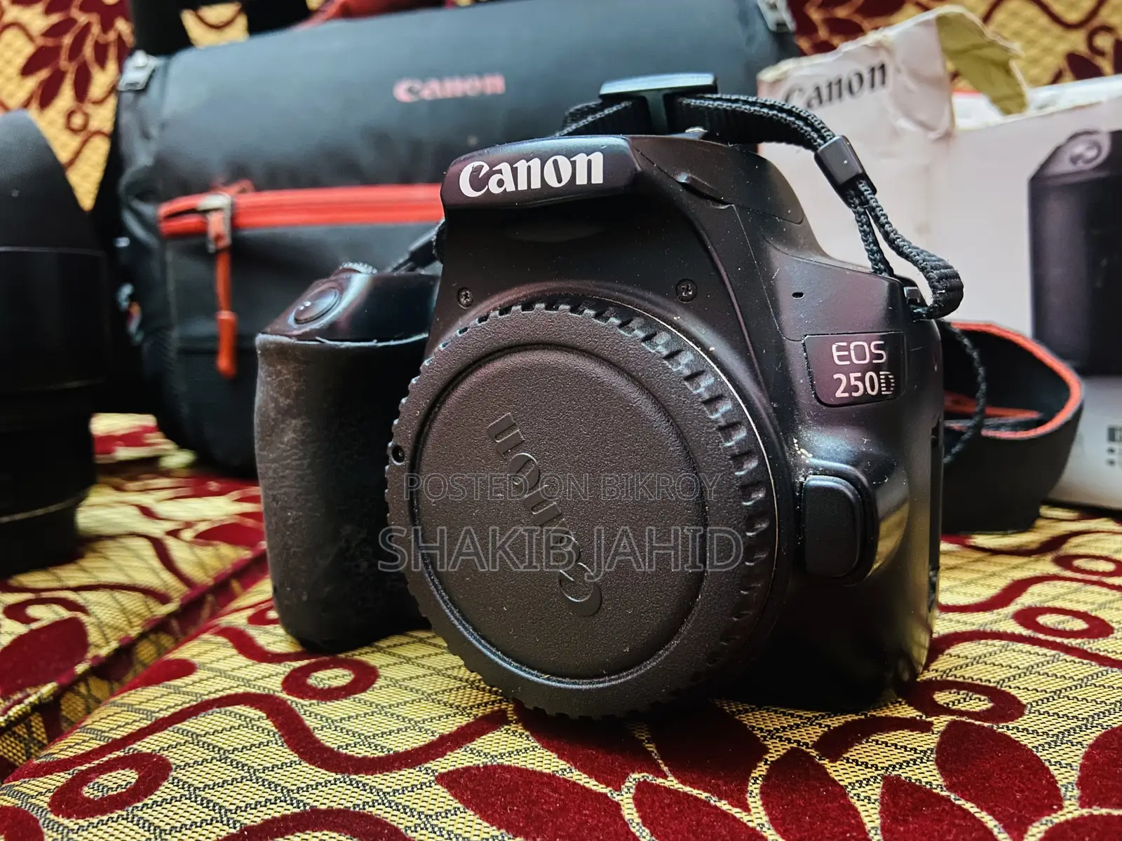 Canon 250d Camera
