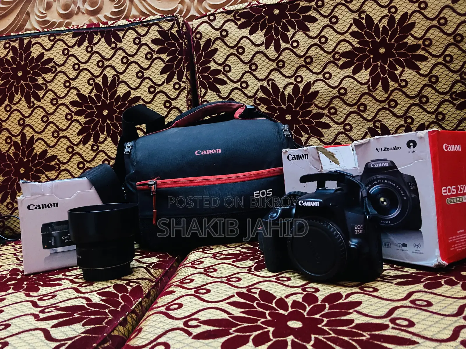 Canon 250d Camera