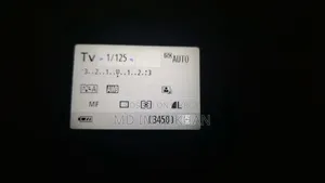 For Sale: Canon EOS 700D With 18-55mm Lens