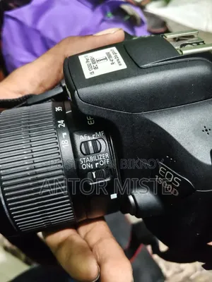 Canon Eso 1500 D