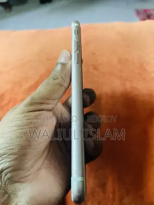 Apple iPhone 6s 64 GB Rose Gold