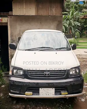 Toyota Noah 2006 White