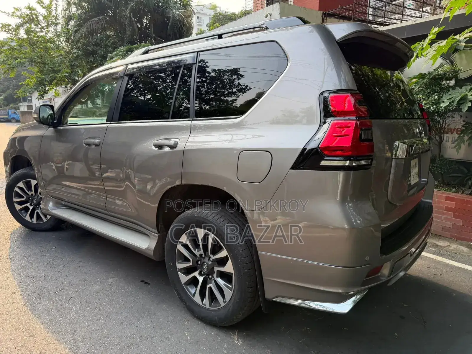 Toyota Land Cruiser Prado 2.7 2021 Gray
