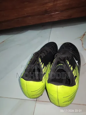 Football Boots/Shoes